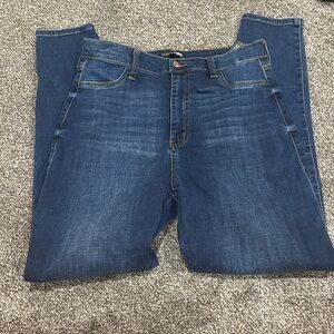 Fashion nova skinny jeans